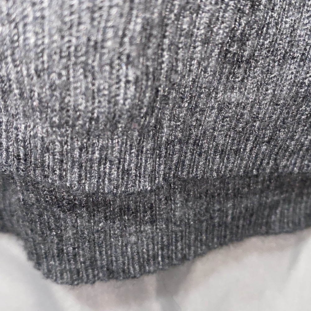 Mossimo Tunic Grey Side Split V-Neck Sweater Sz Xs - image 5